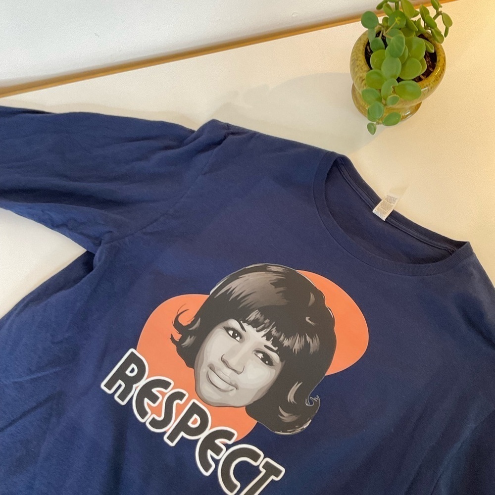 HANDMADE Aretha Franklin RESPECT Navy Long Sleeve Graphic Tee Large Retro Soul